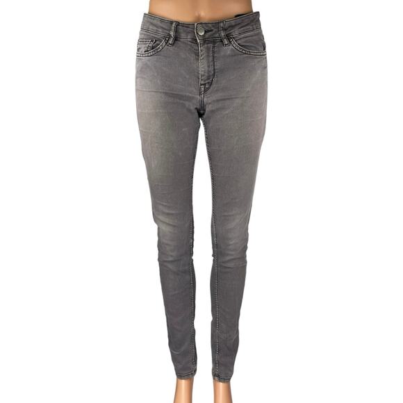 H&M Women's Gray Mid Rise Washed Ankle Casual Stretch Skinny Denim Jeans Size 6 - Picture 1 of 5